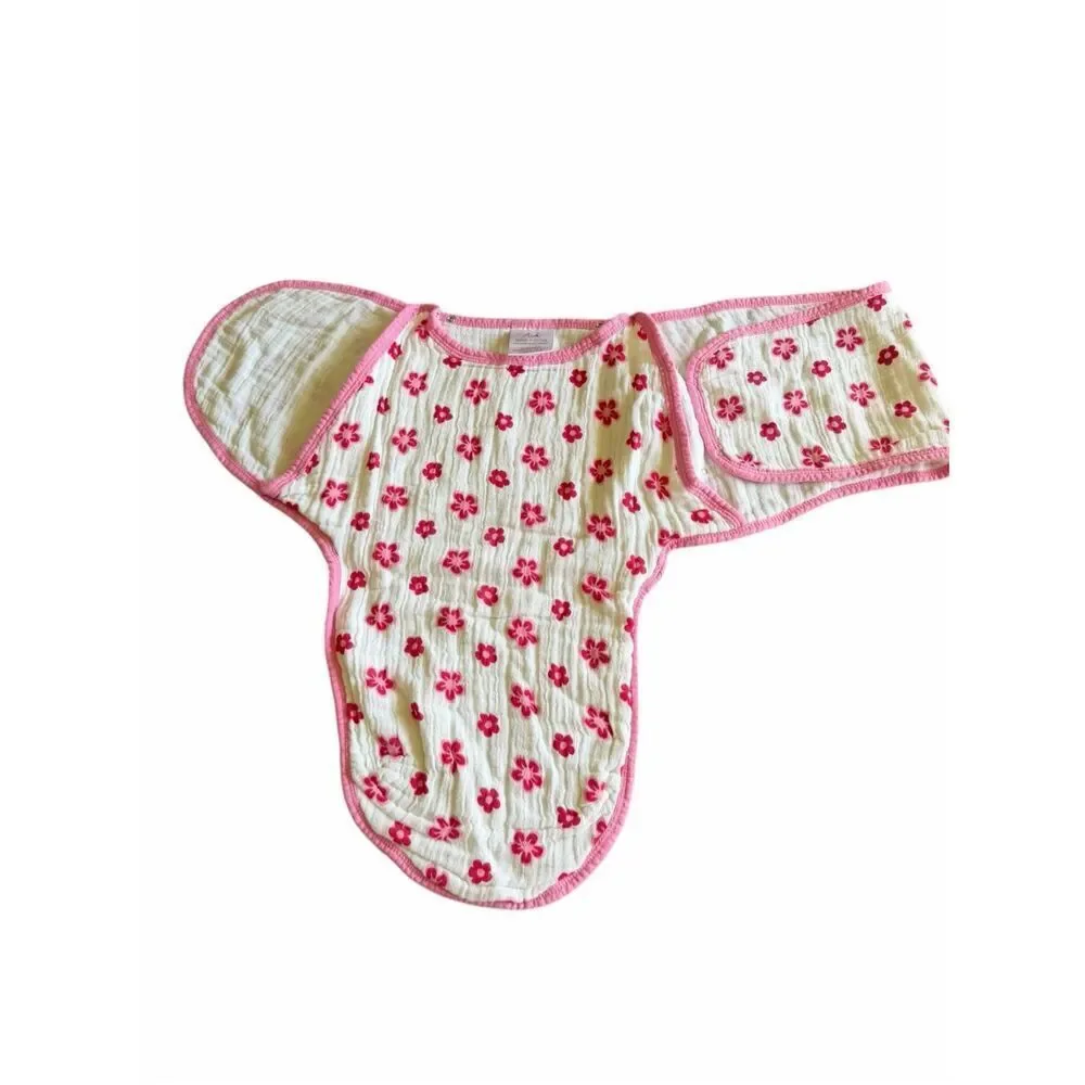 Aden & Anais Small Pink White Swaddle